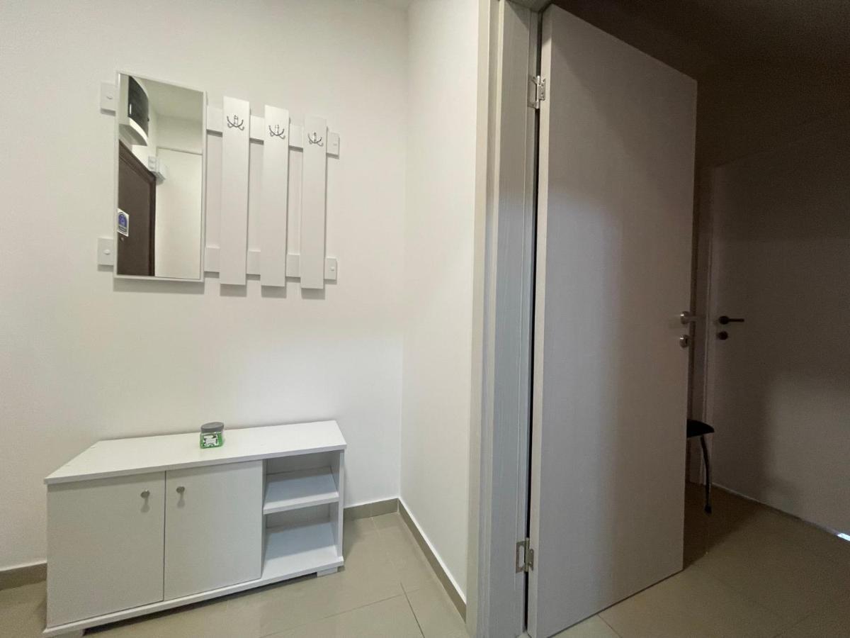 Apartman 1 Apartment Sremska Mitrovica Exterior photo